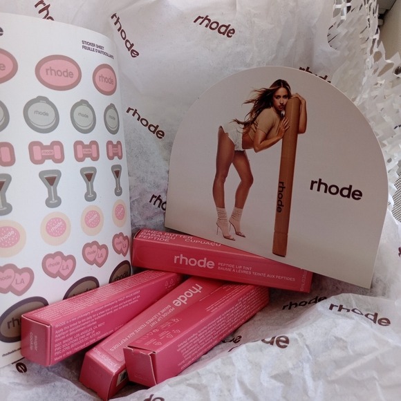 Rhode Pink Lip Tint Sugar Cookie - Picture 1 of 11